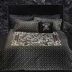 Philipp Plein Dekbedovertrek in zwart- goud