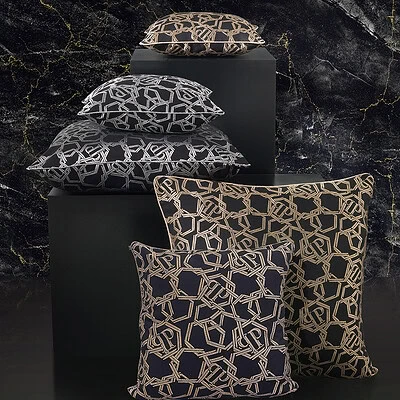 Philipp Plein Sierkussens - Chains