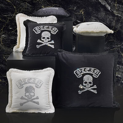 Philipp Plein Sierkussens met diamantjes - Crystal Skull