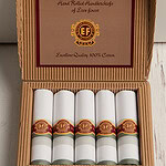 heren zakdoeken in sigarendoosje wit met groen