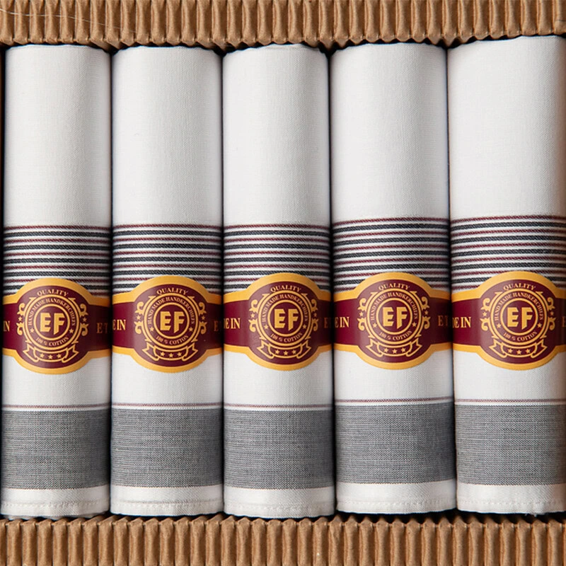 opgerolde luxe heren zakdoeken wit met grijs