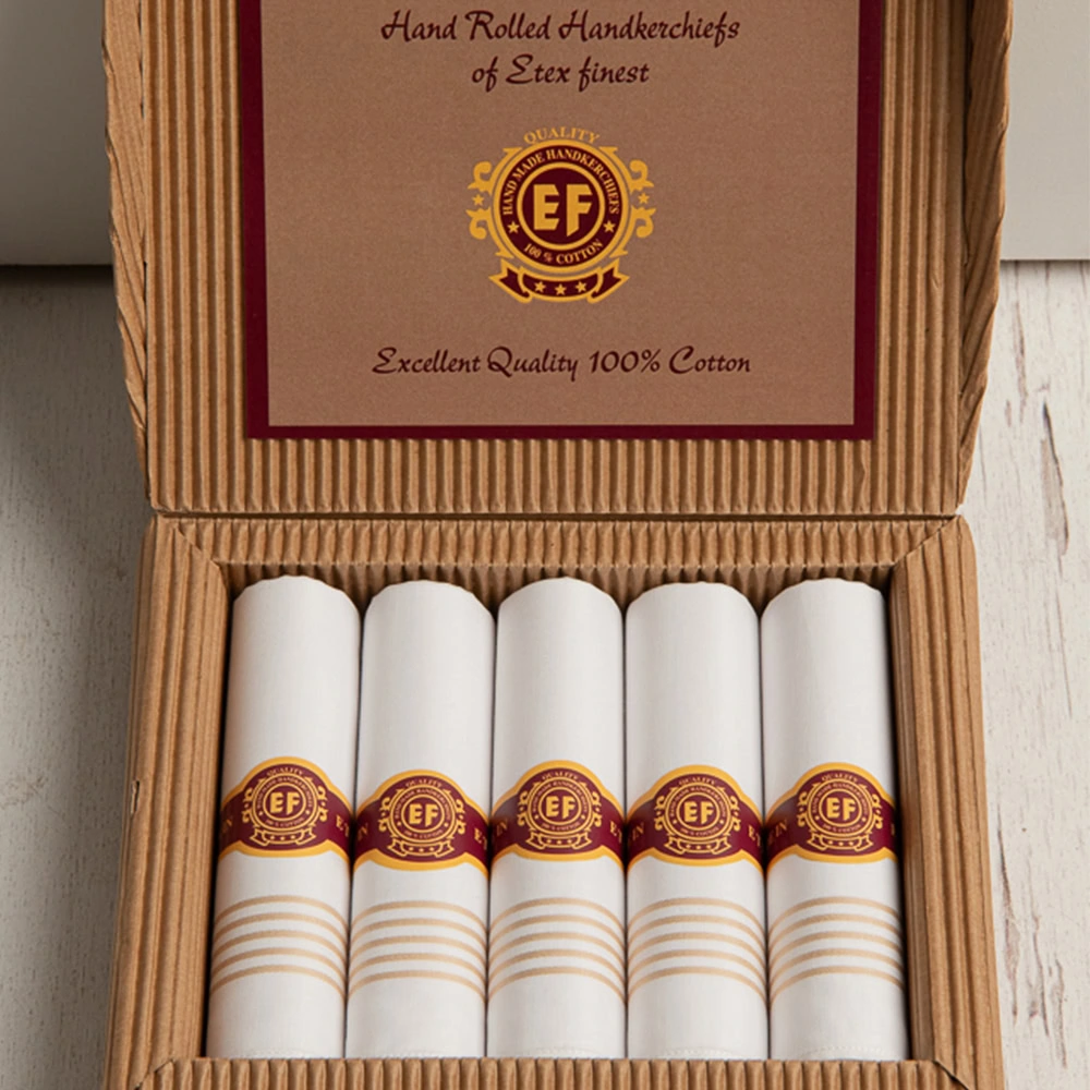 heren zakdoeken in sigarendoosje