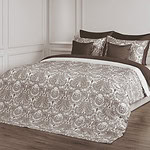 paisley luxe dekbedovertrek op bed