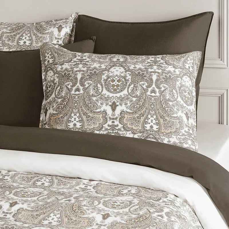 dommelin dekbedovertrek paisley met sierkussens satijn