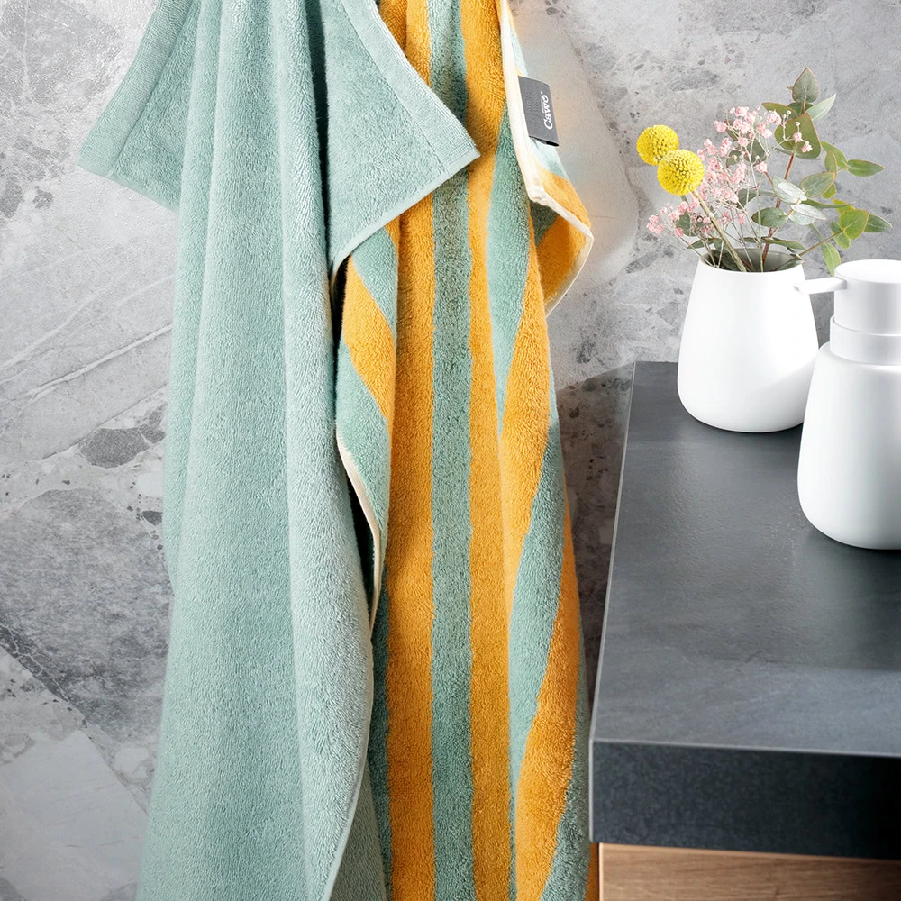 gestreepte handdoeken cawo geel/ mint