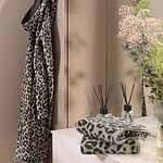 dierenprint badjas en handdoeken antraciet grijs