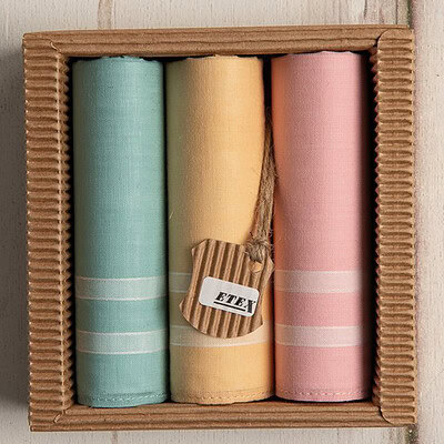 dames zakdoeken in doosje